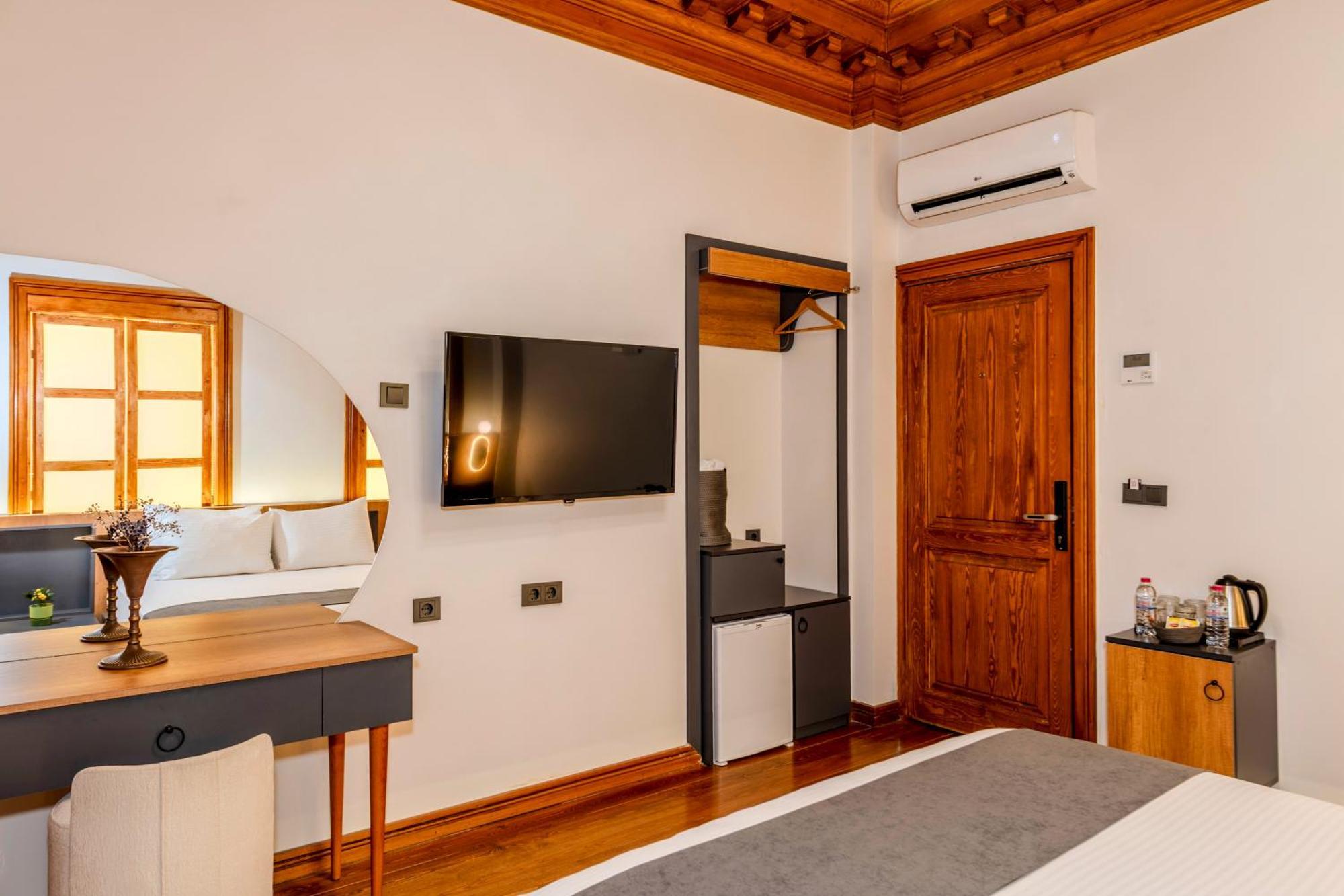 Elmira Pera Hotel & Spa - Special Class Istanbul Exterior foto